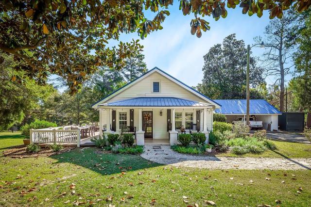 6146 Wagener Rd, Wagener, SC 29164