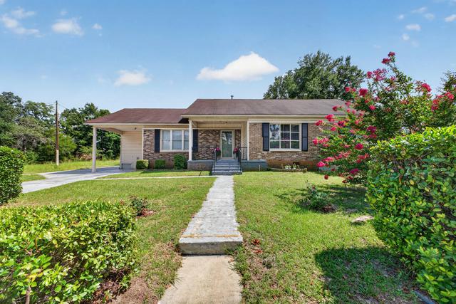 504 Hickory Ave E, New Ellenton, SC 29809
