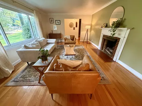 Living - 822 Boardman Rd, Aiken, SC 29803 photo 1 of 2