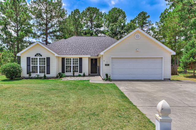 201 Crystal Peak Dr, Graniteville, SC 29829