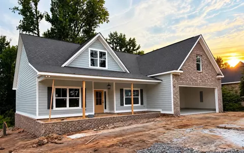 251 Oakbrook Dr, North Augusta, SC 29860