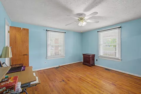 Bedroom - 400 Middleton Dr, Windsor, SC 29856 photo 4 of 5