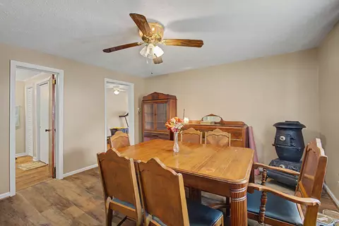 Dining - 400 Middleton Dr, Windsor, SC 29856 photo 2 of 2