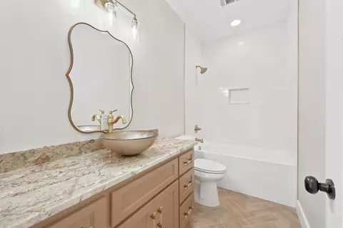 Bath - 3323 Laughlin Loop # B, Aiken, SC 29805 photo 9 of 9