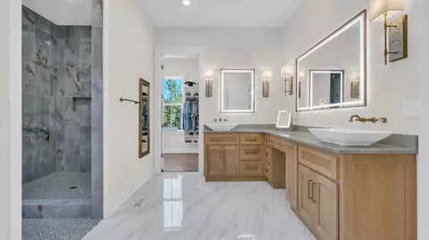Bath - 3323 Laughlin Loop # B, Aiken, SC 29805 photo 1 of 9