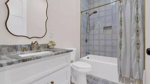 Bath - 3323 Laughlin Loop # B, Aiken, SC 29805 photo 5 of 9