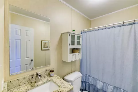 Bath - 623 Hendrick Hill Dr, Jackson, SC 29831 photo 2 of 2