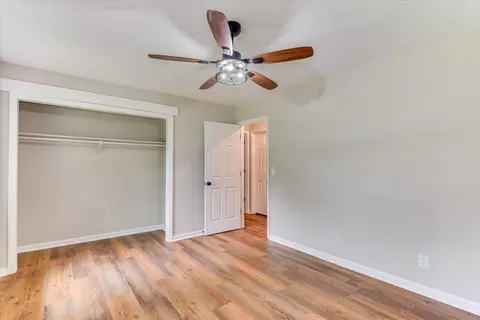 Bedroom - 273 Timberwood Dr, Thomson, GA 30824 photo 6 of 8