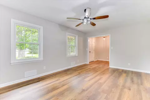 Living - 273 Timberwood Dr, Thomson, GA 30824 photo 1 of 7