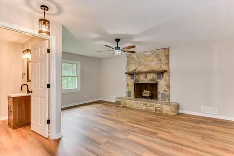 Living - 273 Timberwood Dr, Thomson, GA 30824 photo 6 of 7
