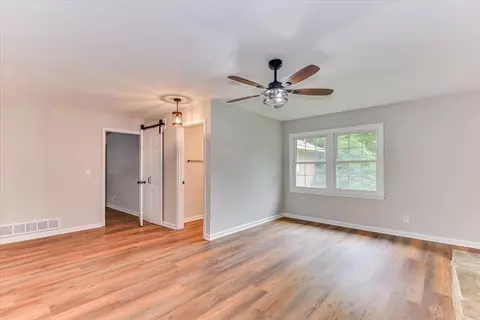 Living - 273 Timberwood Dr, Thomson, GA 30824 photo 7 of 7