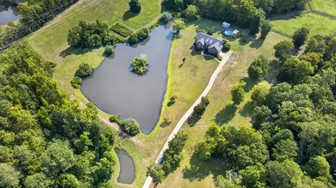 33 Scenic Dr, North Augusta, SC 29860
