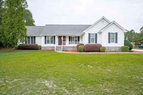 328 Mustang Dr, Graniteville, SC 29829