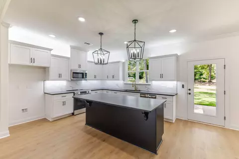 Kitchen - 3606 Byrd Rd, Augusta, GA 30906 photo 2 of 5