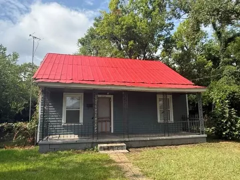 Exterior - 1714 Walker St, Augusta, GA 30904 photo 1 of 3