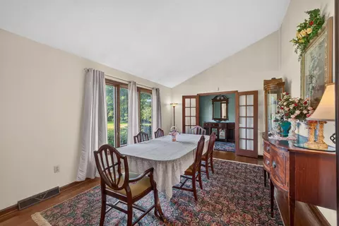 Dining - Undisclosed, Ridge Spring, SC 29129 photo 2 of 5