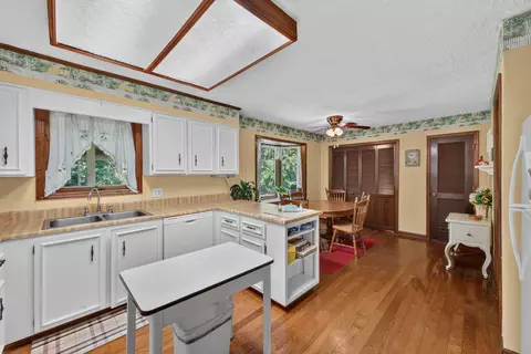 Kitchen - Undisclosed, Ridge Spring, SC 29129 photo 2 of 2