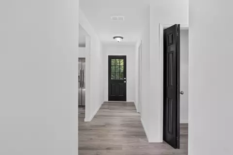 Entry Way - 447 Glover St, Edgefield, SC 29824 photo 6 of 6