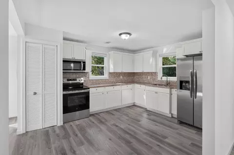Kitchen - 447 Glover St, Edgefield, SC 29824 photo 1 of 2