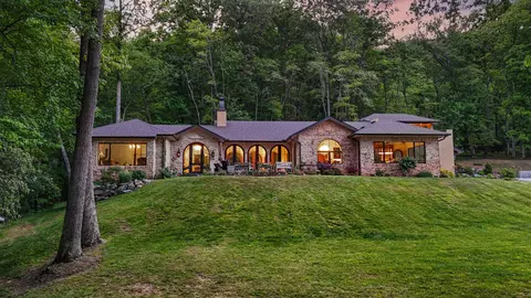 957 959 Dave Whitaker Rd #0, Horse Shoe, NC 28742