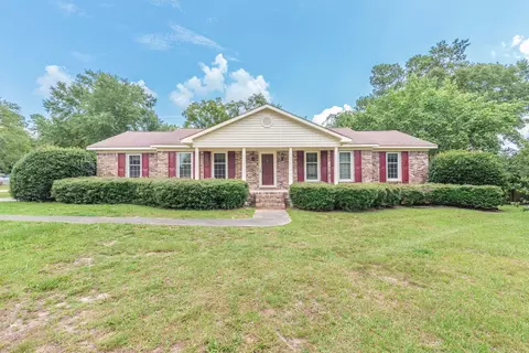 147 Wannamaker Dr, Barnwell, SC 29812