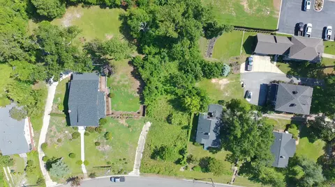 105 W Woodlawn Ave, North Augusta, SC 29841