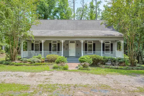 1827 Birch Dr, North Augusta, SC 29860