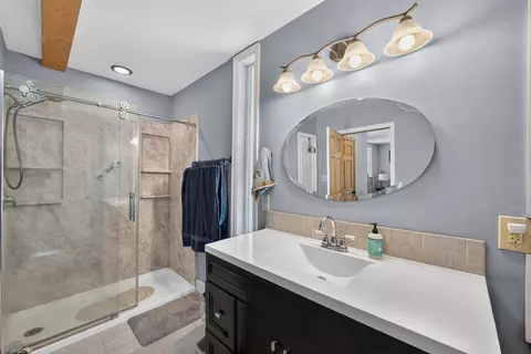 Bath - 9024 Rainbow Ridge Cir, Windsor, SC 29856 photo 1 of 2