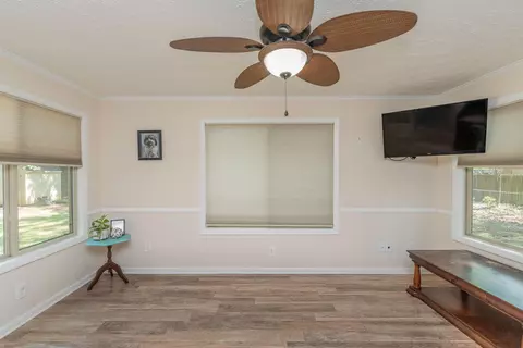 Living - 337 E Hedge Rd, Aiken, SC 29801 photo 2 of 2
