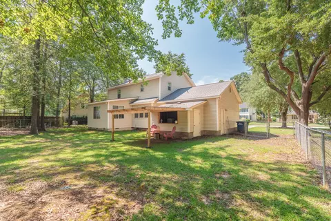 Exterior - 337 E Hedge Rd, Aiken, SC 29801 photo 6 of 10