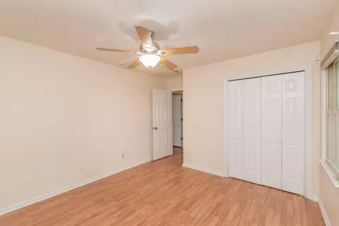 Bedroom - 337 E Hedge Rd, Aiken, SC 29801 photo 4 of 6