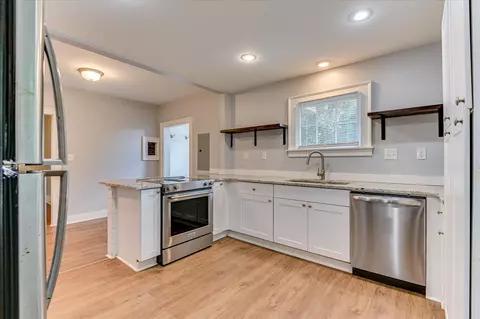 Kitchen - 2056 Mcdowell St, Augusta, GA 30904 photo 5 of 7