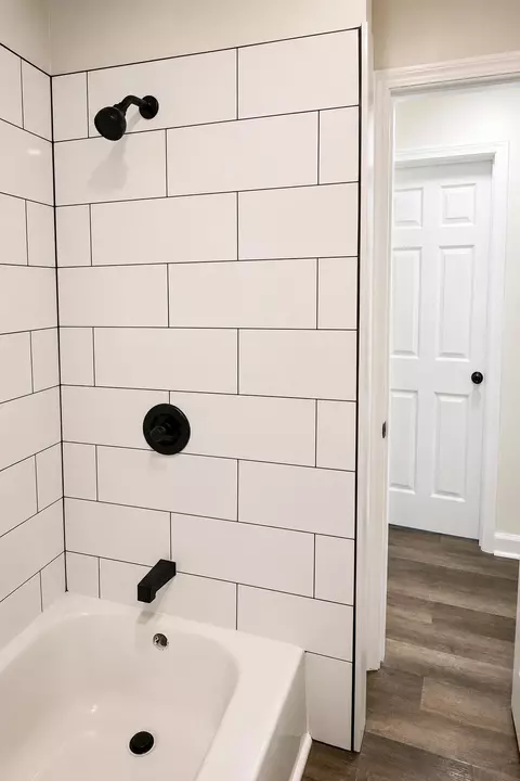 Bath - 260 Lanier Rd, Johnston, SC 29832 photo 2 of 5