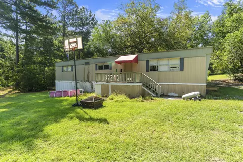 Exterior - 1710 Powell Rd, Augusta, GA 30909 photo 6 of 12