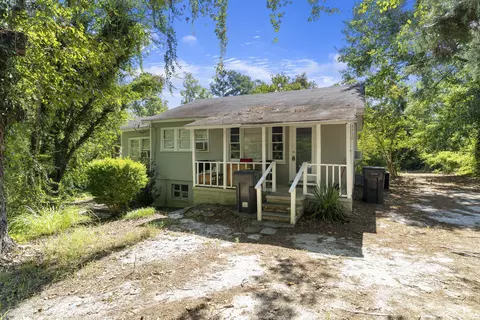Exterior - 1710 Powell Rd, Augusta, GA 30909 photo 8 of 12