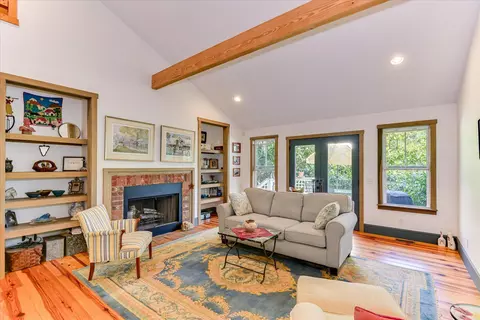Living - 187 Wire Rd, Aiken, SC 29801 photo 1 of 3