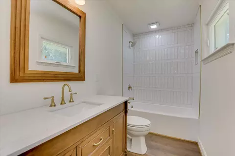 Bath - 825 Boardman Rd, Aiken, SC 29803 photo 5 of 7