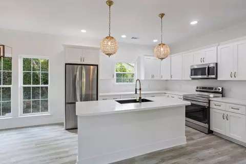 Kitchen - 13652 W Main St, Williston, SC 29853 photo 1 of 3