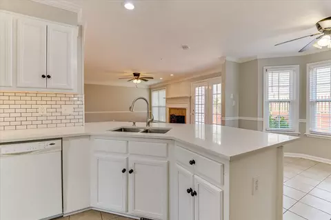 Kitchen - 4580 Mallard Ct, Martinez, GA 30907 photo 6 of 8