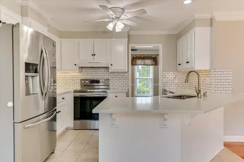 Kitchen - 4580 Mallard Ct, Martinez, GA 30907 photo 4 of 8