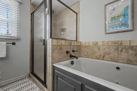 Bath - 2223 Morningside Dr, Augusta, GA 30904 photo 3 of 4