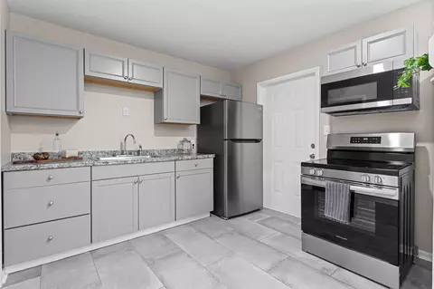 Kitchen - 1426 Springview Dr, Augusta, GA 30909 photo 1 of 3
