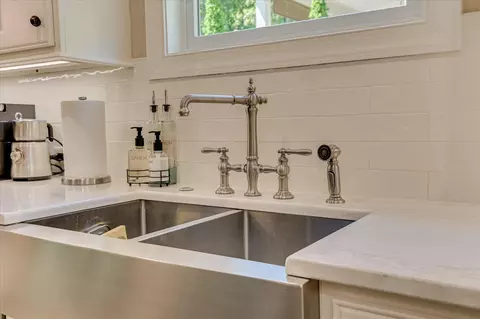 Kitchen - 152 Pinyon Pine Loop, Aiken, SC 29803 photo 6 of 6