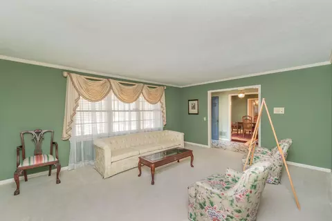 Living - 120 Converse St, Williston, SC 29853 photo 2 of 7