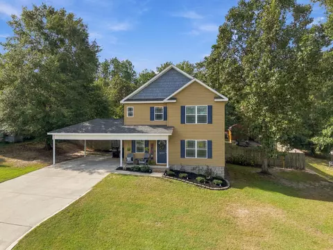 5104 Trickling Creek Dr, Graniteville, SC 29829