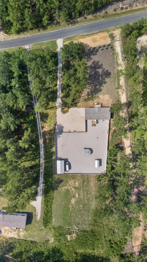 View/Area - 824 White Pond Rd, Williston, SC 29853 photo 4 of 5