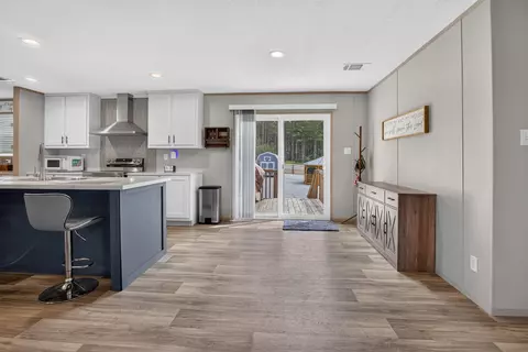 Entry Way - 824 White Pond Rd, Williston, SC 29853 photo 1 of 1