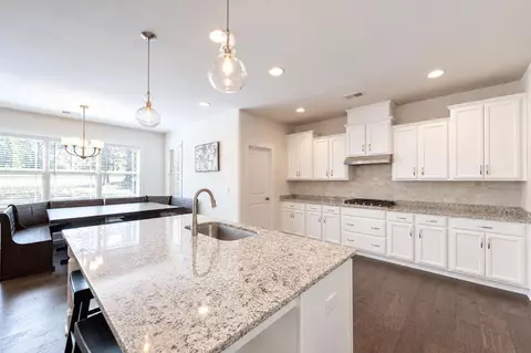 Kitchen - 274 Eutaw Springs Trl, North Augusta, SC 29860 photo 3 of 4