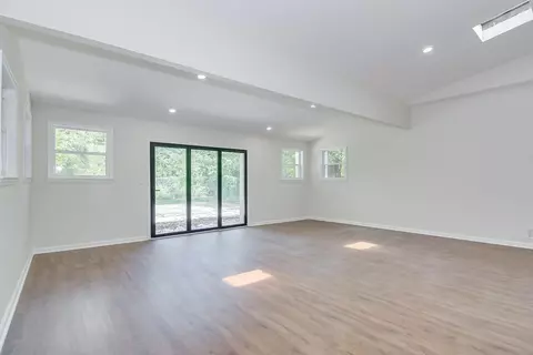 Living - 3209 Ramsgate Rd, Augusta, GA 30909 photo 4 of 6