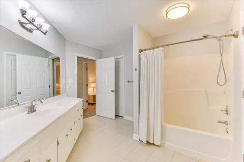 Bath - 121 Tall Pine Dr, Aiken, SC 29803 photo 4 of 4